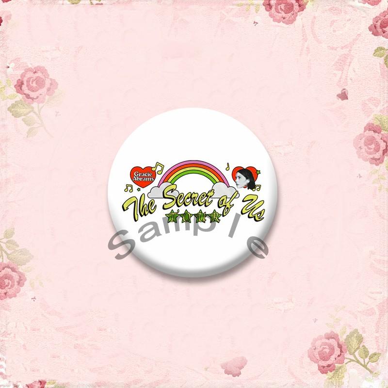 Y2k Aesthetic Pink Round Pins Domo Love Letters Enamel Badges Custom I Heart My GF BF Brooches Cartoon Jewelry Gift for Friends