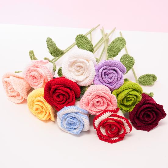 Вязаный крючком цветок розы ручной работы, вязаный букет роз с листьями, День святого Валентина, годовщина, день рождения, искусственная роза, подарок для женщины, учителя, мамы, подруги