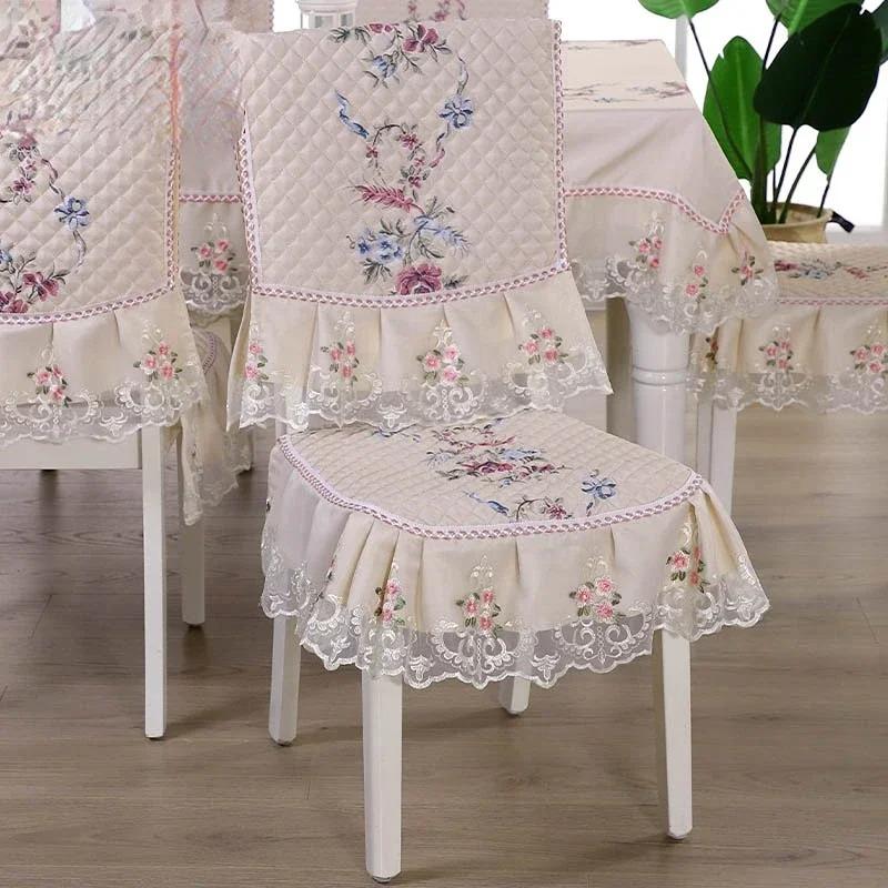 Чехол на обеденный стул с жаккардовым узором, противоскользящий изысканный край, кружевная подушка для сиденья, декоративная встроенная подушка для домашнего использования, 4 сезона