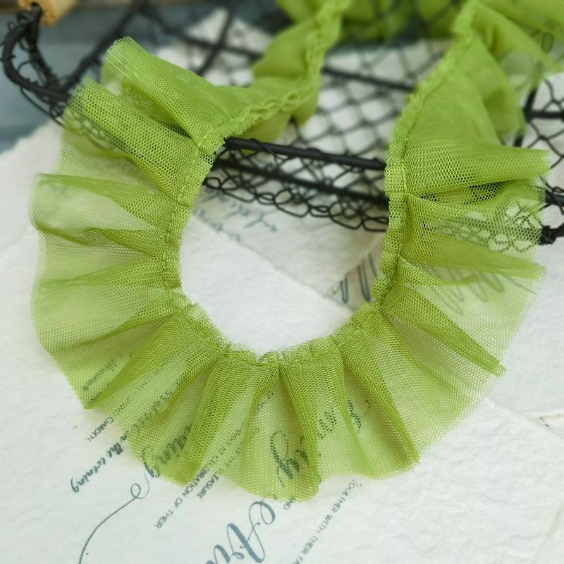 Vintage Princess Style 3D Beaded Lace Trim with Pleated Floral Ornaments (2.5-4cm)