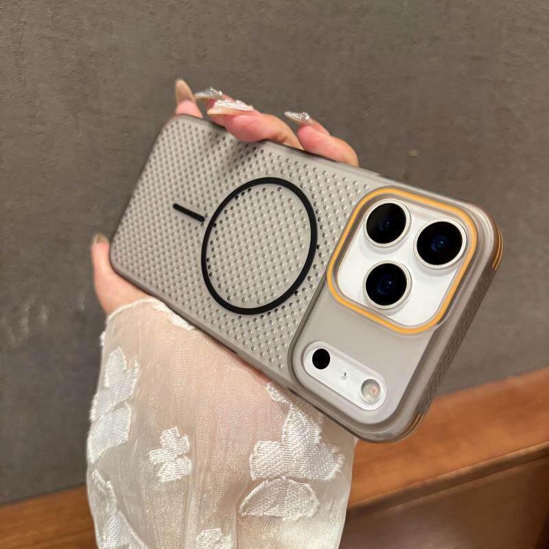 Чехол для Apple iPhone 17 с охлаждающей сотовой структурой для iPhone 16 Pro Max, с магнитной адсорбцией, двухцветный, с усиленными углами защиты от падений