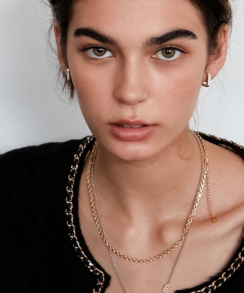 Begins Larin Anchor Chain Solid Necklace