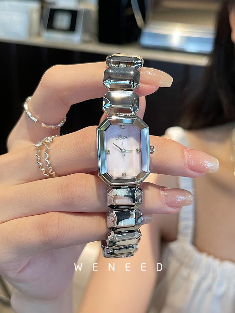 Small Square Watch Stylish And Simple NewMode HighValue And Luxurious Versatile Women'S Watch Fashionable Quartz Wristwatch.