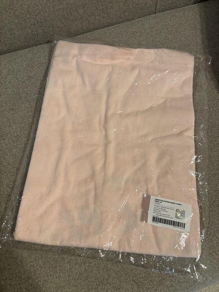 [USED] BLACKPINK Verdy T-shirt, Size M