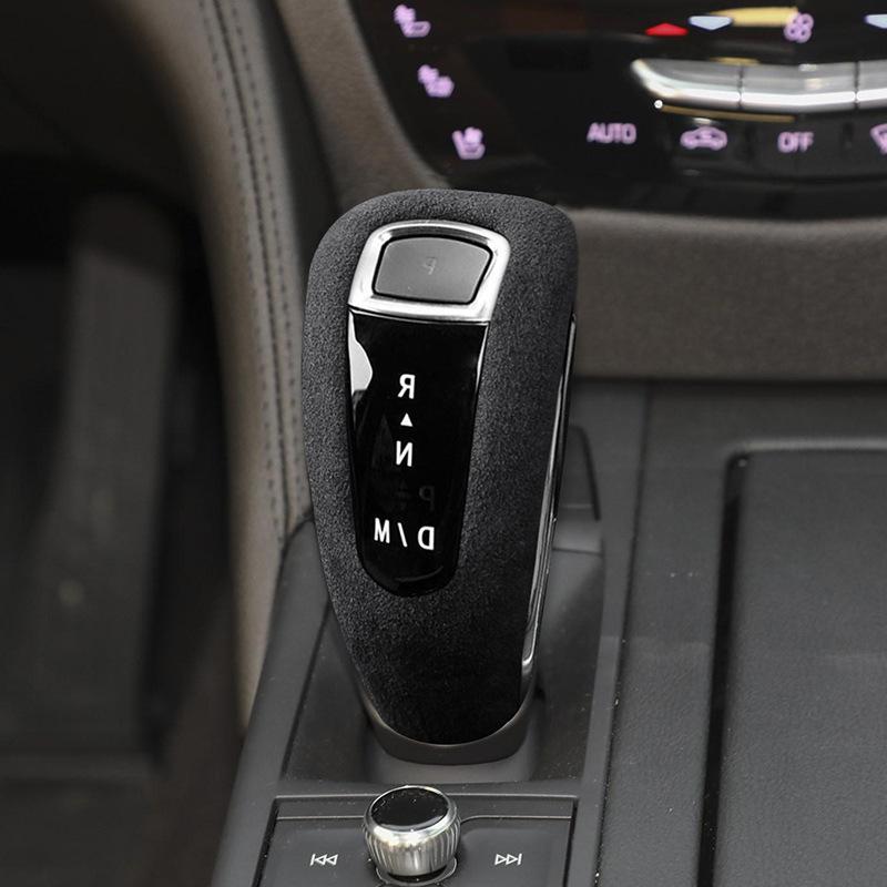 For 18-19 Cadillac XT4 interior modification gear cover, suede airplane gear head cover decoration