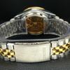 ЯПОНСКИЕ ВИНТАЖНЫЕ ОТРЕМОНТИРОВАННЫЕ МУЖСКИЕ АВТОМАТИЧЕСКИЕ ЧАСЫ SEIKO 5 С ЗОЛОТИСТЫМ ЦИФЕРБЛАТОМ a443187-1