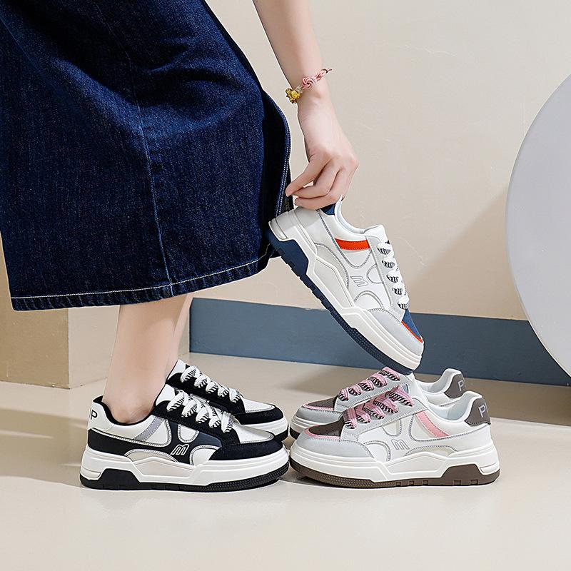 Осенняя легкая обувь Новые Ins Женские студенческие спортивные туфли с подъёмным дном Повседневная обувь Мода