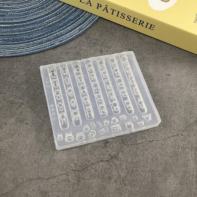 3D Силиконовая форма для рельефа Каваи Мультяшный Лабубу Форма для нейл-арта Дизайн своими руками Маникюрный шаблон Резьба Украшения для нейл-арта Аксессуары