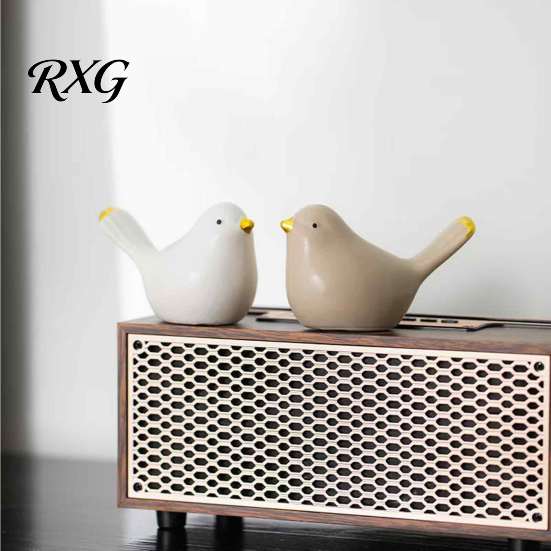 Modern Ceramic Bird Figurines Birds Figurine, Matte Glaze Statue, Animals Ornaments, Mini Elegant Tabletop Animal Sculptures Home Decoration