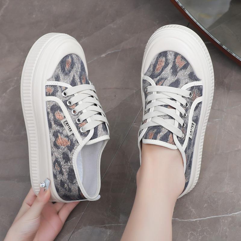 Толстая подошва, увеличивающая рост, парусиновые туфли с леопардовым принтом, женская спортивная обувь для серфинга, осень 2025, новая обувь для рыбалки, универсальная повседневная обувь