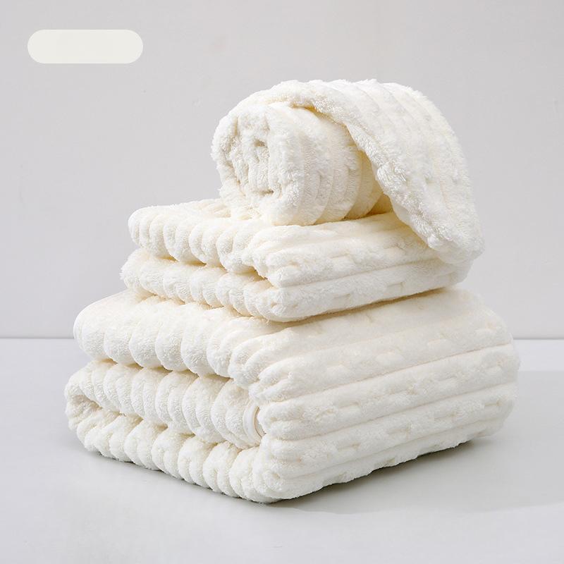 Soft Ultra-Fine Fiber Bath Towel, Absorbent and Quick Drying Towel, Home Soft Thickened Coral Velvet Bath Towel