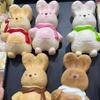 [ДЕЛАЙТЕ] Милые Игрушки-Кролики из Хлеба Мягкая Текстура Медленно Поднимающаяся Прекрасный Дизайн со Шарфом Для Снятия Стресса Декор Рабочего Стола Подарки[ДЕЛАЙТЕ]