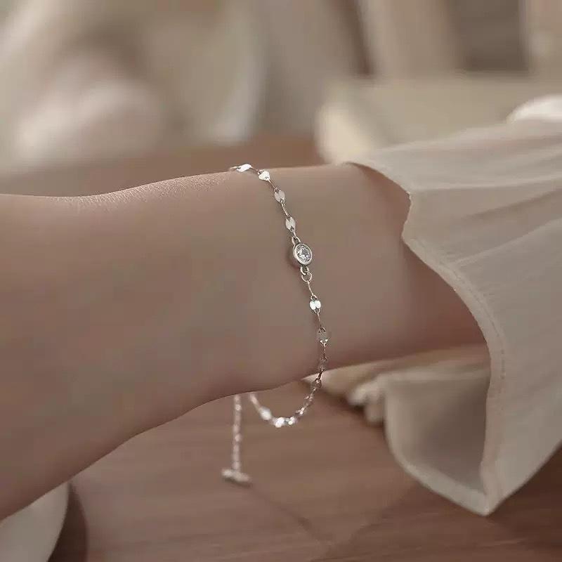 New Super Sparkling Sparkling Bracelet for Women, Niche, Light Luxury, Minimalist, Sparkling Lip Chain Accessory