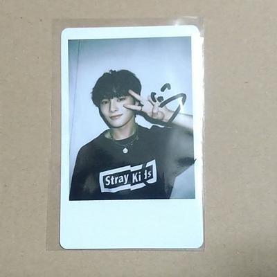 [Б/У] SKZ Stray Kids Иен фотокарточка с автографом в стиле Instax