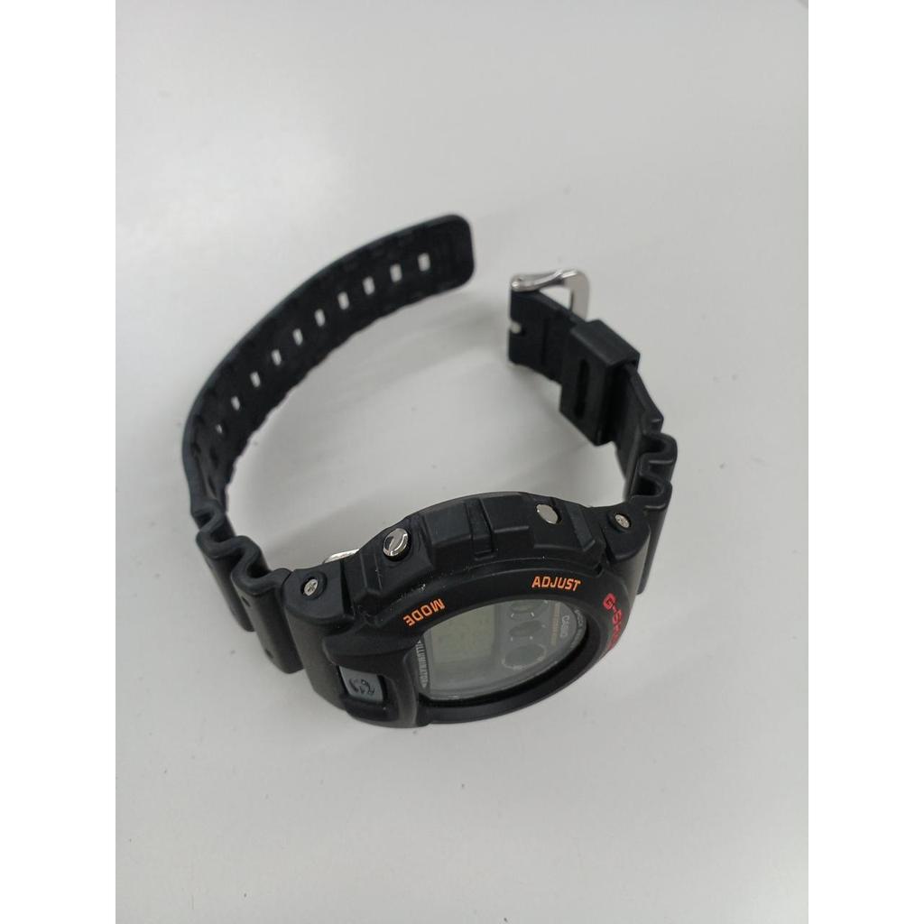 Б/у CASIO DW-6900TR G-SHOCK