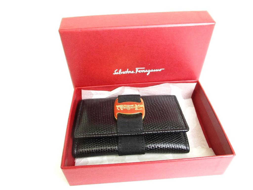 Authentic Salvatore Ferragamo Vara Black Leather Gold H/W 6Pics Key Case #9754  Open box