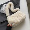 Lazy Plush Bag High-end Crossbody Bag Autumn and Winter Pearl Shoulder Bag Women Ins Fashion Cloud Bag