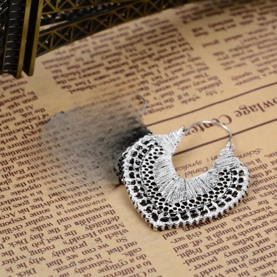 1 пара металлических полых серег в стиле ретро-этно, богемные серьги с резными цветами, универсальные серьги