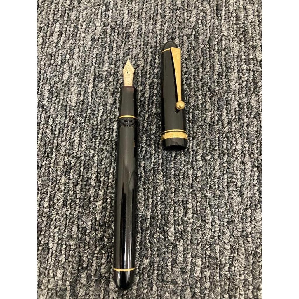 Used PILOT Fountain Pen 14K-585 F Nib Black