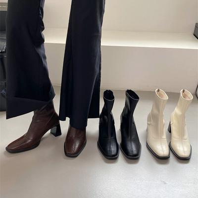 Короткие кожаные ботильоны на толстом каблуке с квадратным носком, женские осенние одинарные ботинки, новые ботильоны в стиле интернет-знаменитости, со средней голенью, корейская версия