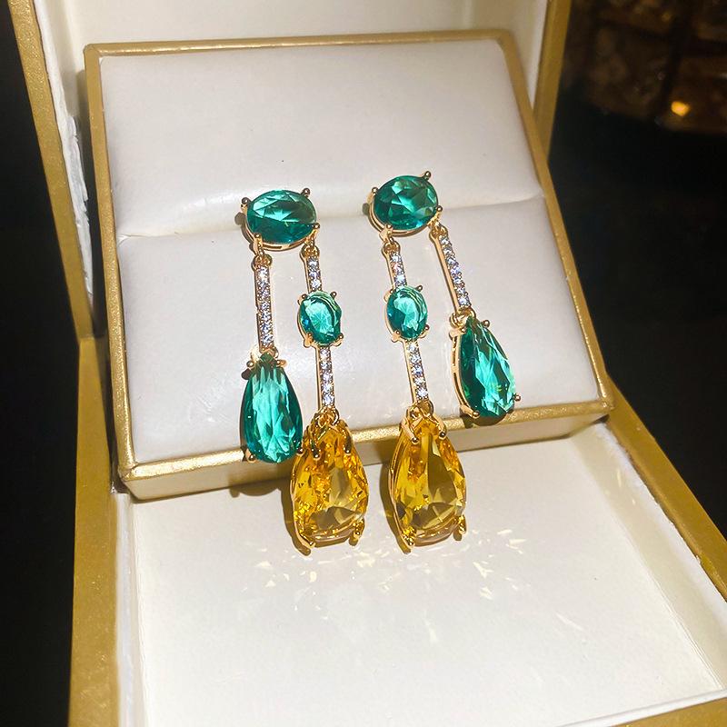 Французский придворный стиль Серьги-пусеты с прямоугольным цирконом на серебряных иглах Изысканные легкие роскошные высококлассные серьги Преувеличенные серьги Женщины