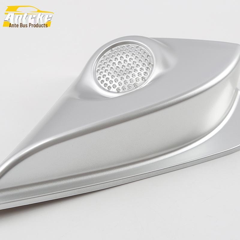 17 Outlander Front Triangle Electroplated Dashboard Decorative Sequin