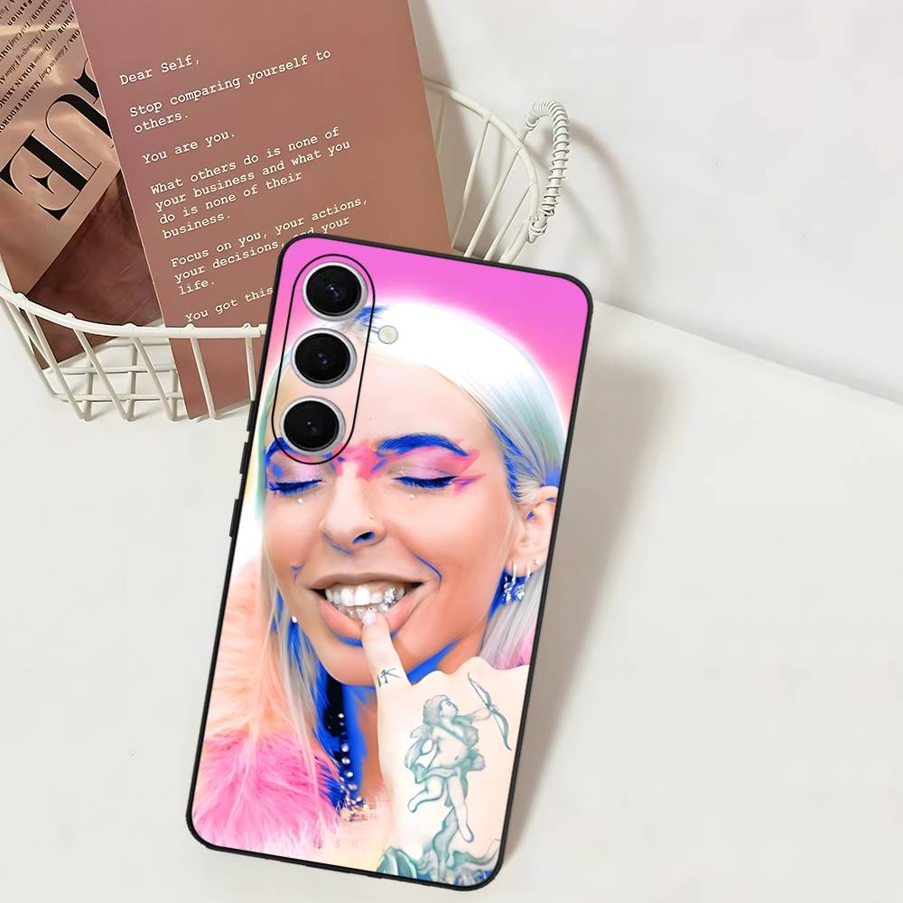 Классический чехол для телефона Y-Young M-Miko Music Singer для Samsung S 24 Fe 25 Ultra Plus 20 Lite 21 30 22 23 24 22 Ultra 5G Fundas
