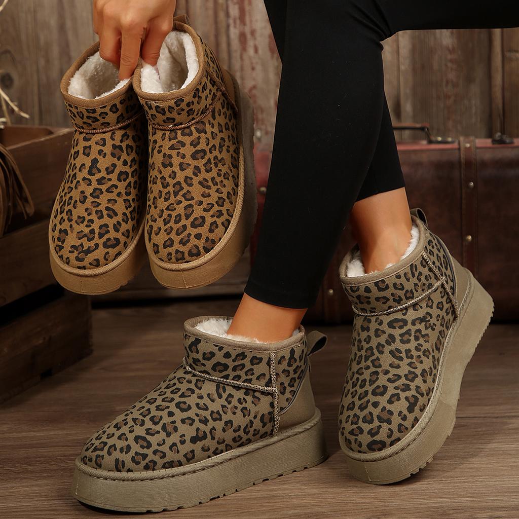2024 Autumn and Winter Fashion Warm Casual and Comfortable Snow Boots Leopard Print Flat Heel Round Toe Fashion Boots for Women