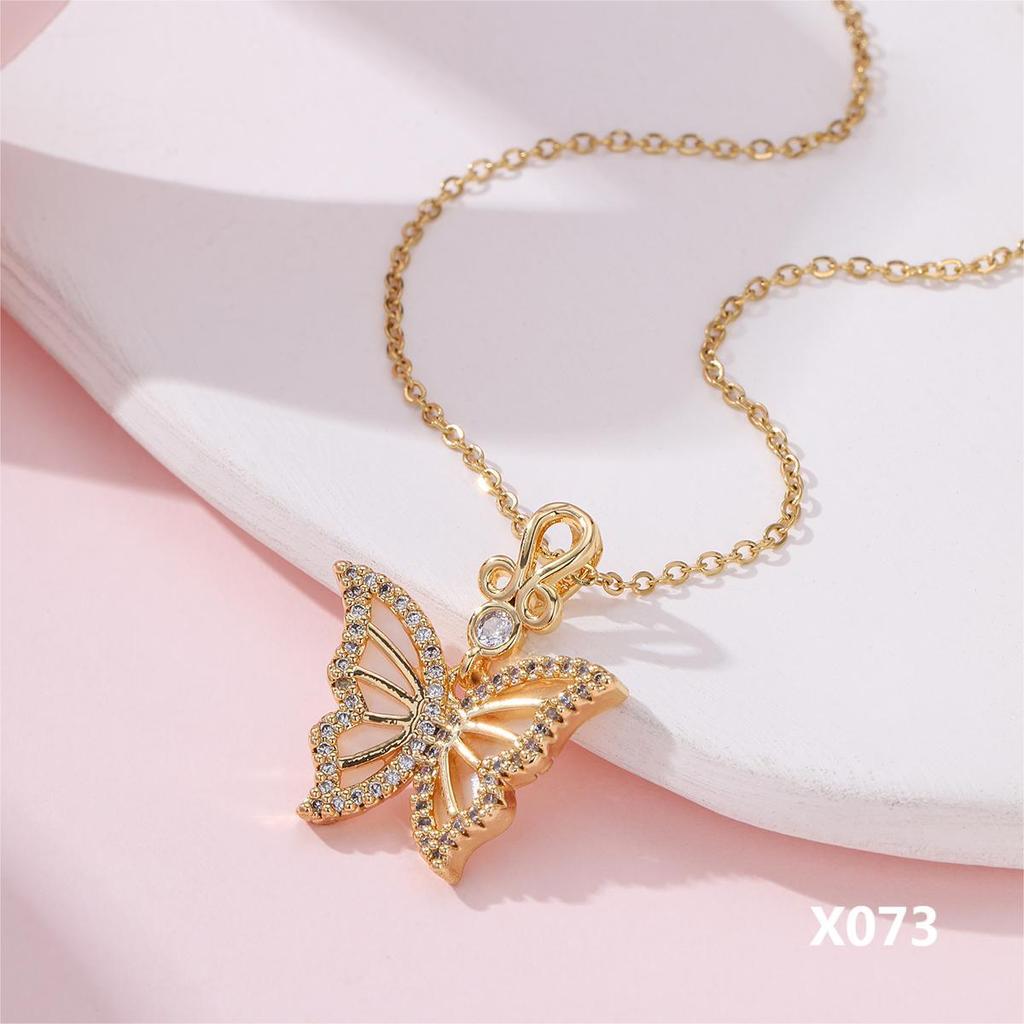 New Niche Design Retro Butterfly Micro-Inlaid Zircon Pendant Necklace Women'S Fashion Collarbone Chain