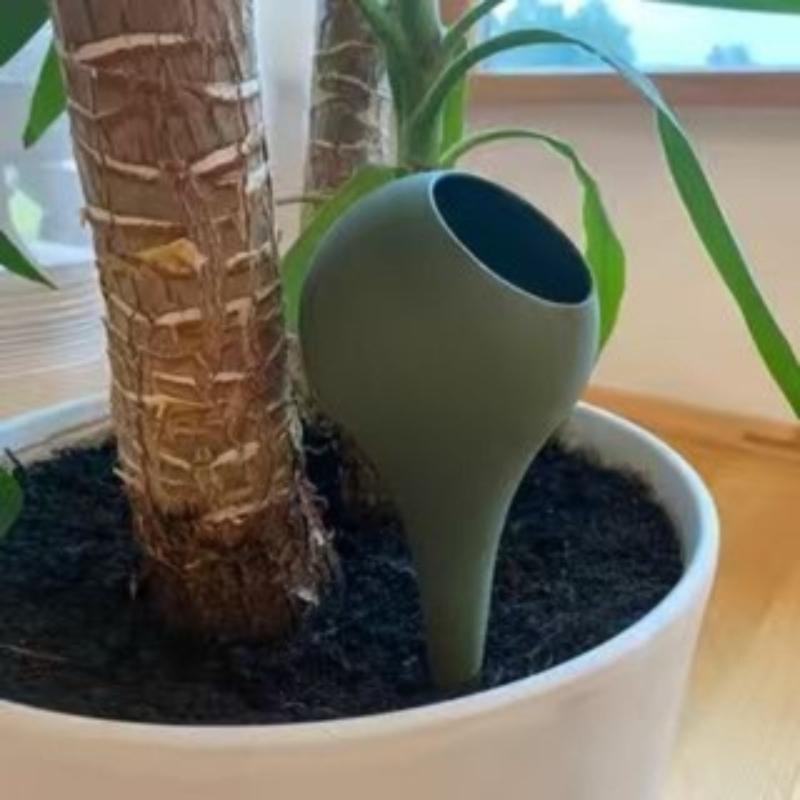 Plant Watering Ball Narrow Outlet Long Spout, Extended Drip Time for Indoor and Outdoor Plants Root Watering Tool