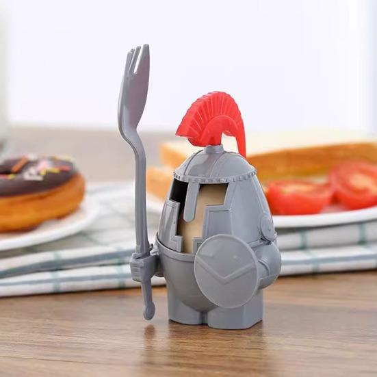 Подставка для вареных яиц, дизайн рыцаря, легко моется, многоразовый жесткий пластиковый держатель для яиц с ложкой, детские игрушки