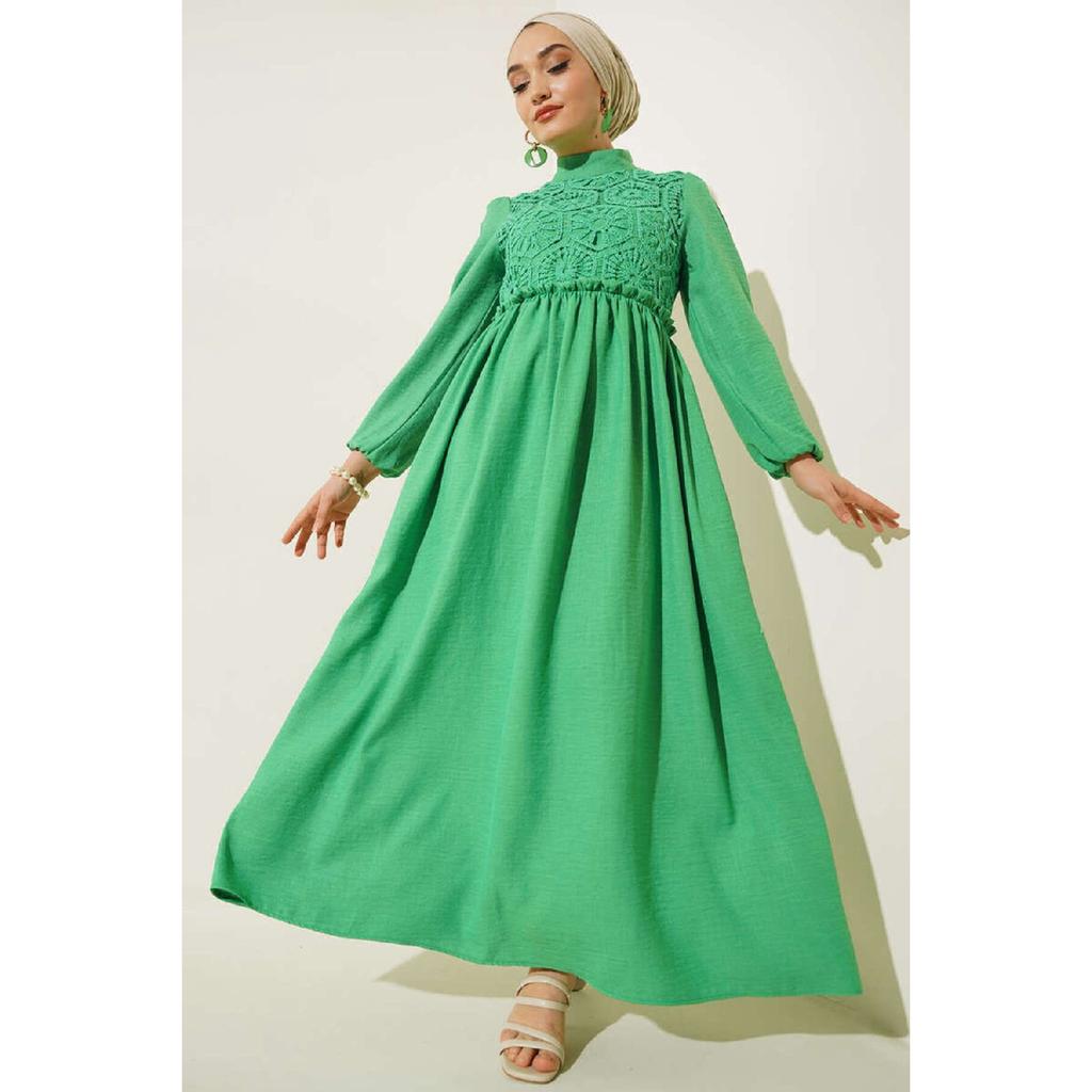 Dress With Lace Mesh Front Detail