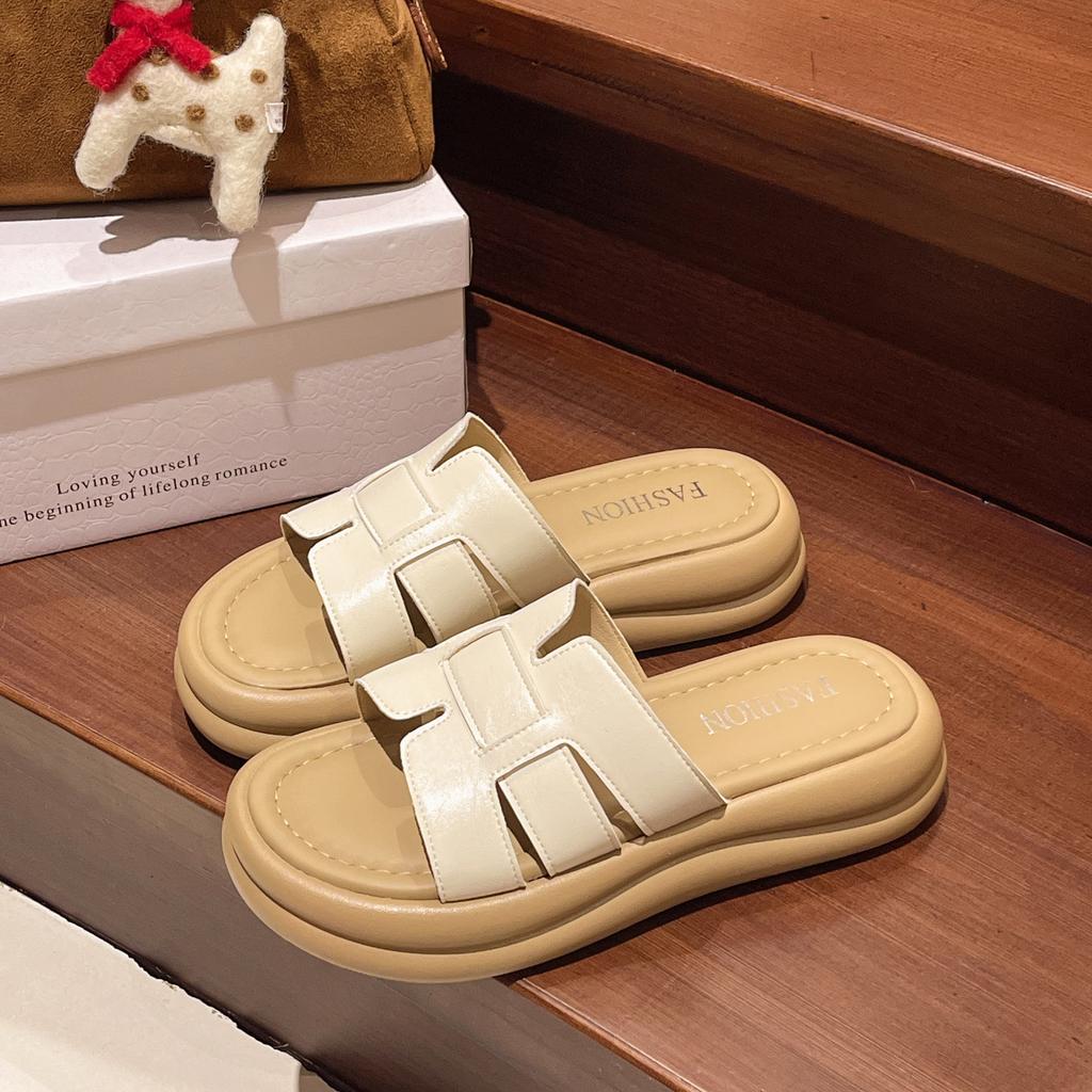 Breathable Woven Thick-soled Slippers Women's 2025 New Outer Wear Heightening Sandals Summer Ins Beach One-word Sandals