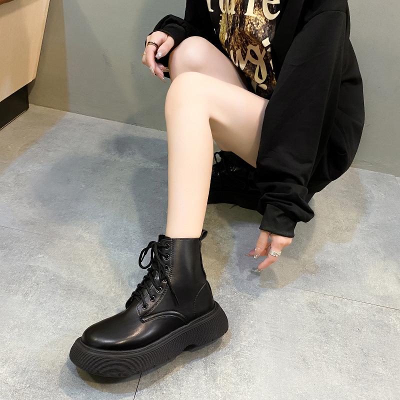 Round-headed Martin Boots Women's 2025 New Foreign-style British-style Short Boots Autumn Women's Shoes Small Thick-soled Women's Outer Wear
