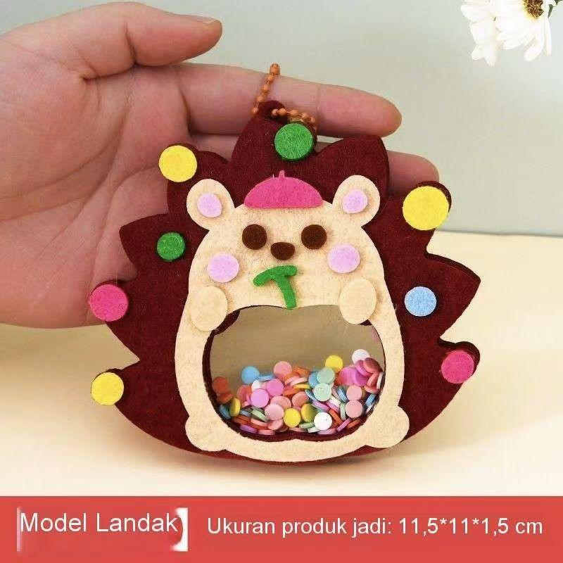 Non-Toxic Diy Animal Shake Pendant Art Craft Kits For Kids Children Easy To Paste Non Woven Shaker With Chain Children Handmade Toysgift