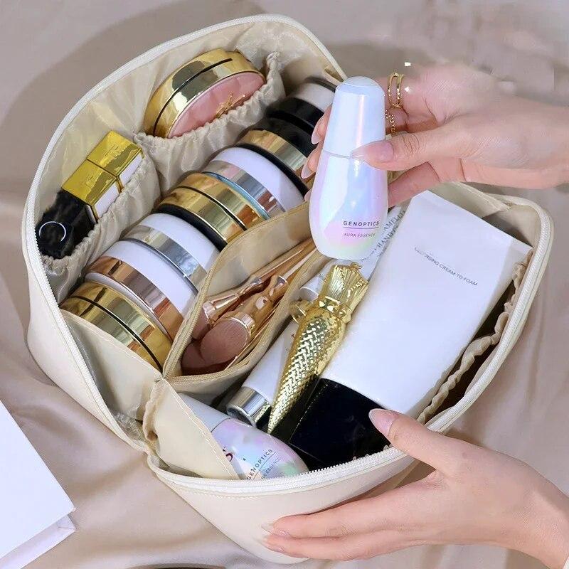 Кожаная дорожная косметичка большой вместимости, портативный женский косметичка, водонепроницаемый многофункциональный органайзер для туалетных принадлежностей, сумка для хранения