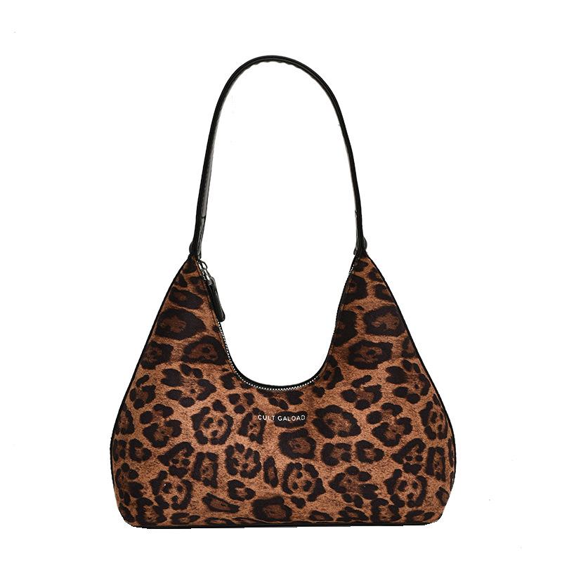 Супер огонь нишевая милая и крутая сумка с леопардовым принтом женская новая осенняя универсальная популярная сумка на одно плечо подмышкой