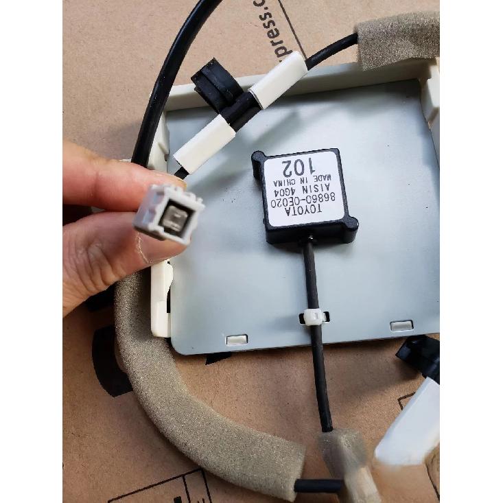 GPS antenna for Toyota Lexus Navigation ES RX UX GS CT LX GX LS Camry Crown reiz RAV4