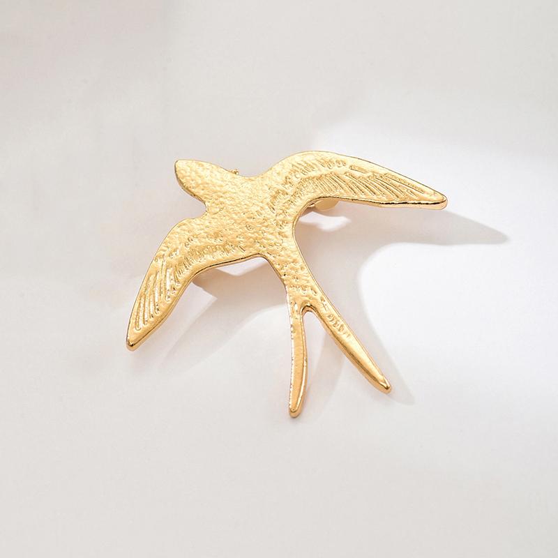 2026 New Sunflower Swallow Metal Brooch Women's Punk Vintage Metal Brooch Unique Versatile Clothing Accessory Decoration