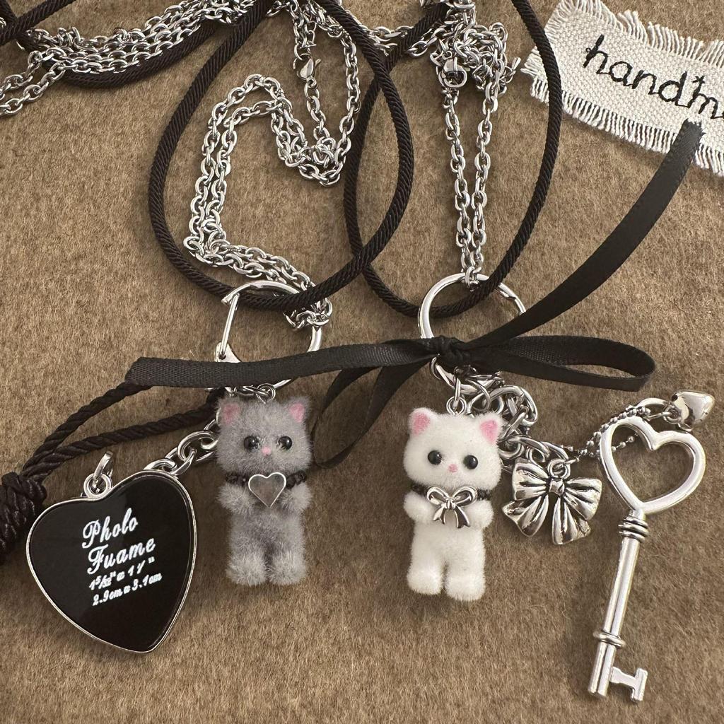 Ожерелье с кулоном в виде кота в форме сердца и банта - милый мультяшный аксессуар для девочек, модный и стильный