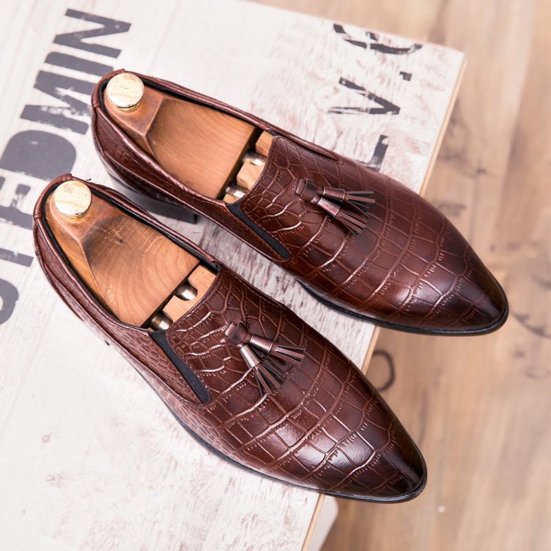 Luxury Brand Men's Genuine Leather Shoes Tassels Casual Shoes Fashionable Men's Loafers Versatile Flat Shoes Non Slip