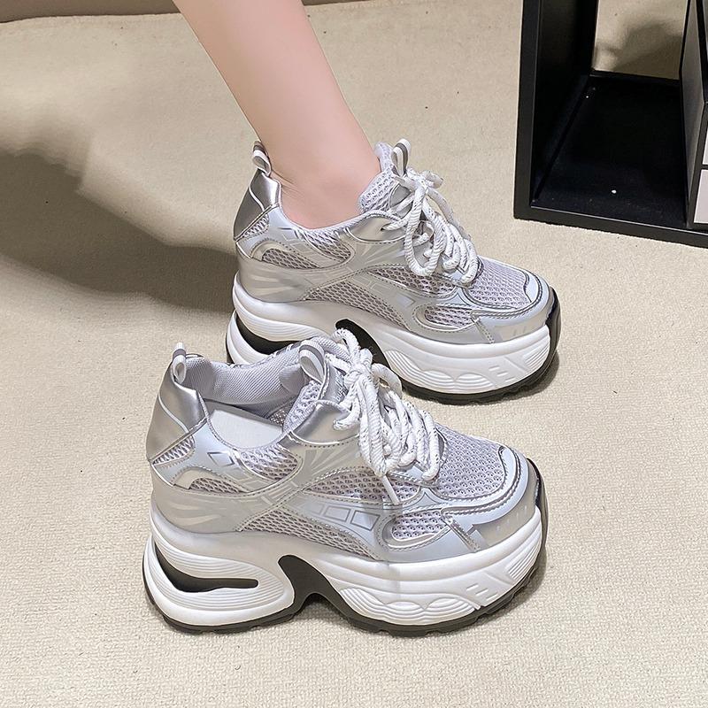 Модные весенне-осенние женские кроссовки на толстой подошве из дышащей сетки, повседневные туфли на танкетке высотой 10,5 см, летняя обувь для женщин и пап