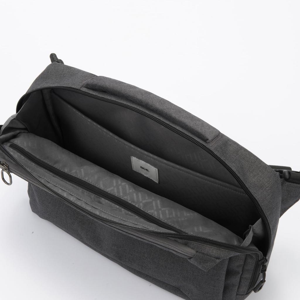 Body Bag Hoverlight 2 Pocket Can Hold 11 Inch Tablet Beige [Ace Gene] Men's Antibacterial/Antivirus No.67614