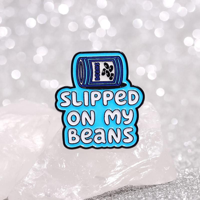 Модные мультяшные броши из сплава с персонажами, предлагающие универсальность и индивидуальный стиль