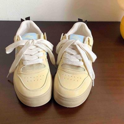 Дофаминовые молочно-желтые яблочные туфли на толстой подошве женские весенне-осенние новые студенческие спортивные и повседневные универсальные туфли-хлебцы