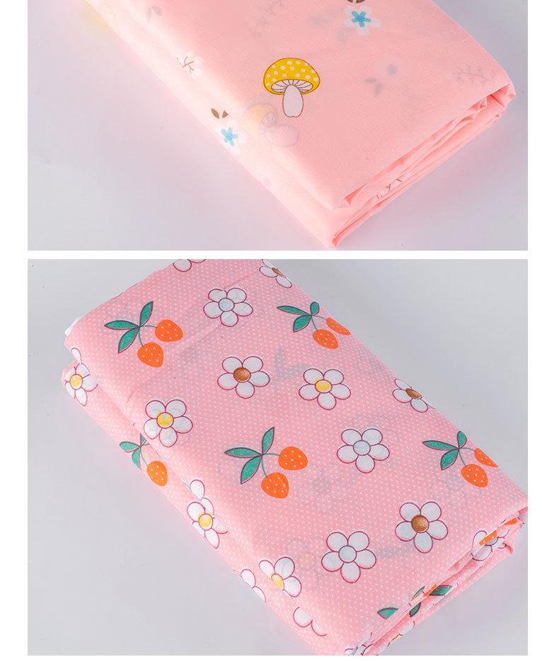 Пододеяльник из хлопка и шелка с внутренним наполнителем.