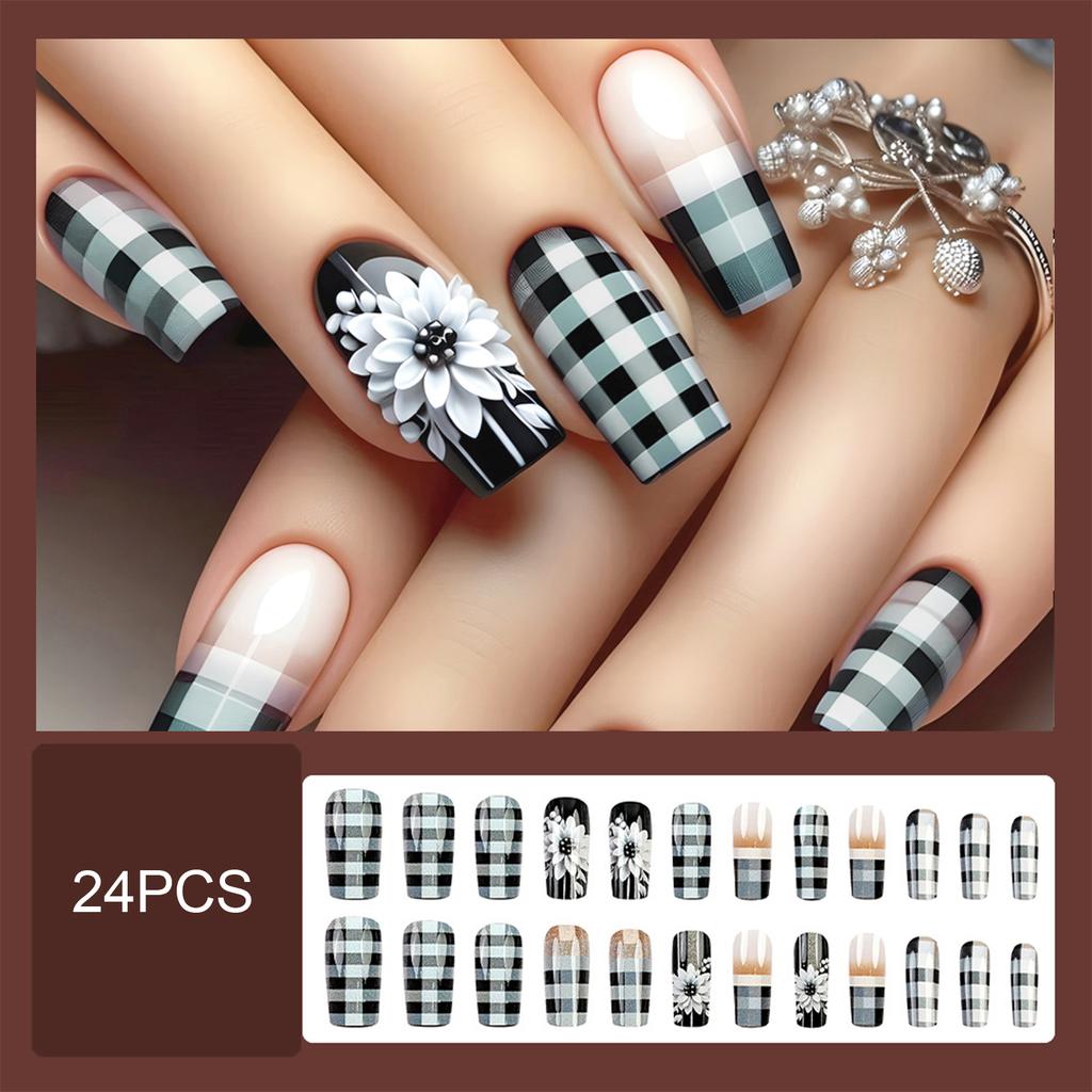 Black White Fake Nails with Flower Printed Reusable Long Lasting Press on Nails for Stage Performance Wear