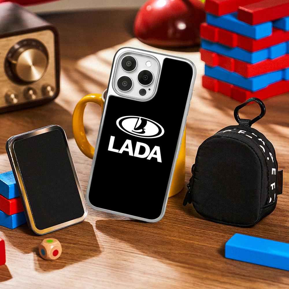 Крутой автомобиль L-la-Da модный дизайн логотипа Чехол для телефона для iPhone 16 15 14 13 12 11 Pro Max Овечья кожа Серебристый край Защитный чехол