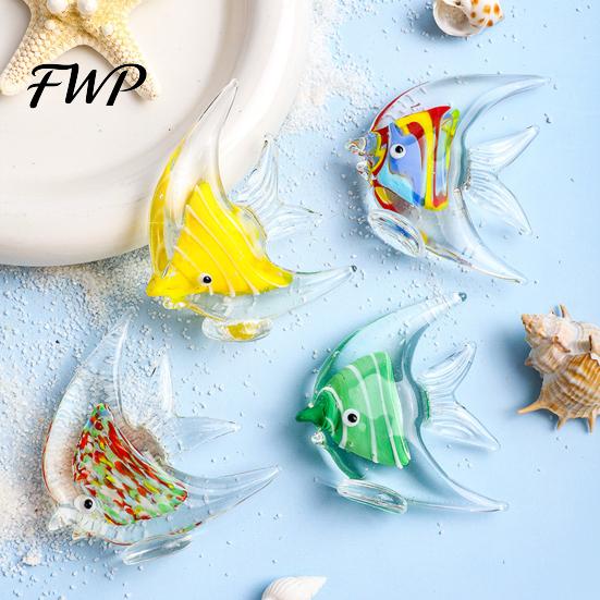 Handmade Glass Ocean Ornament Tropical Fish Figurine, Blown Ornament, Miniature Colorful Decor Statue for Beach House Home Table Craft