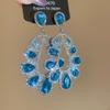 Серьги-капли со стразами 'Серебряная игла': Роскошные, Модные, Высококлассные Серьги-Гвоздики в Стиле Двора с Индивидуалистичным, Преувеличенным Дизайном.